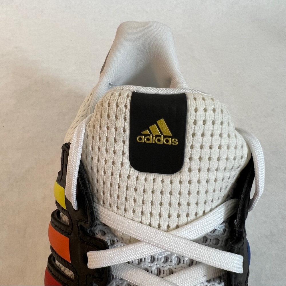 ADIDAS UltraBoost S&L Pride 2020 - FY5347 - Sz Men’s 5 / Women’s 7 - Picture 6 of 16